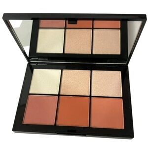 Doucee-Posh Powder Palette